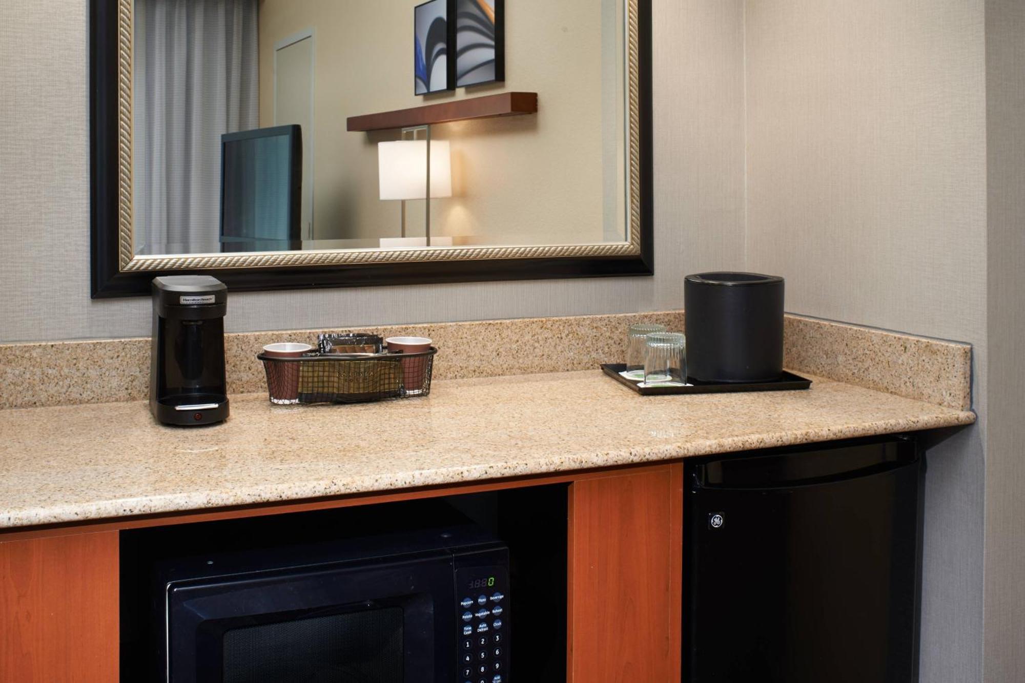 Courtyard By Marriott Lexington North Otel Dış mekan fotoğraf