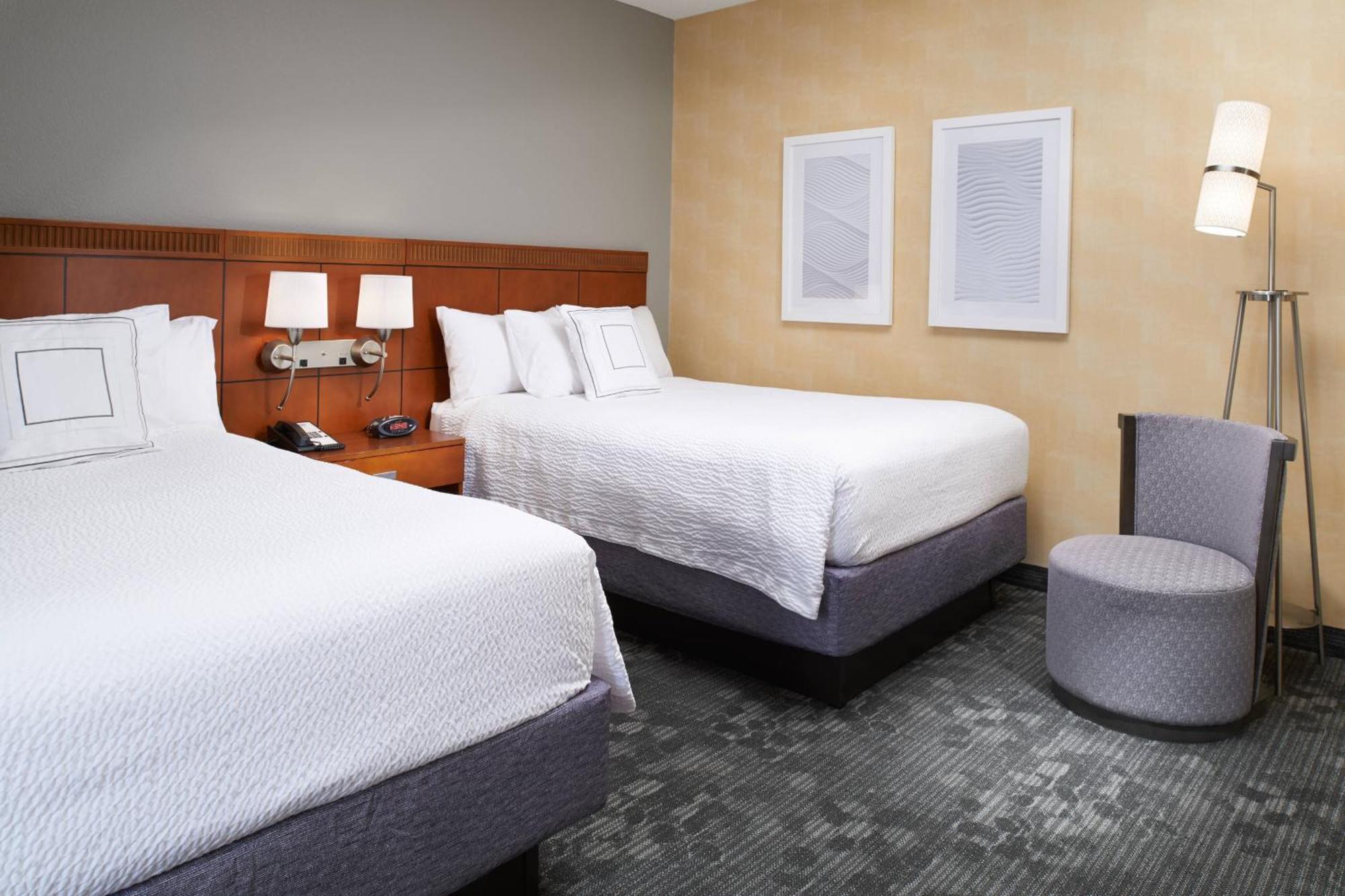 Courtyard By Marriott Lexington North Otel Dış mekan fotoğraf